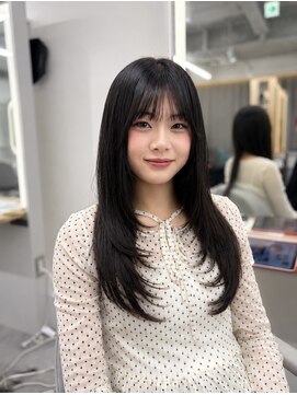 エルサ 神戸三宮 (ELSA) 顔周りたっぷりレイヤー