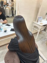 シシ 大宮(She 2.) 大宮髪質改善/美髪矯正/天使の輪/うるツヤ/湿気対策/ロングヘア