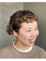 テトヘアー(teto hair)&nbsp;short［ランダムウェーブくるくるショートバング耳掛けパーマ］