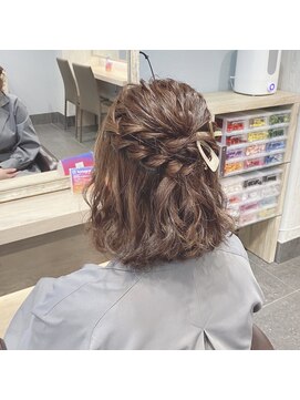 ヘアセット アリエス 新宿駅前店(aries) ボブカジュアルハーフアップ