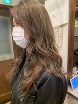 ラレイ(Lalei)&nbsp;＊ブリーチカラー ベージュカラー 辻幸奈 表参道