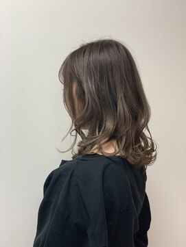 クロエ バイ ラヴィズム 小針店(CLOE by LUVISM) 愛されスタイル