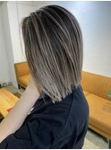 王道!切りっぱなしボブ×透け感バレイヤージュ_greige color_