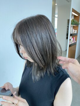 カッツ 駅家店(CUT S) オリーブベージュ