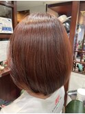 明るめブラウンミディアムボブサラツヤ髪丸み感トリートメント