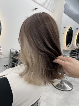 レノ 直江店(RENO) インナーカラー／ホワイトベージュ