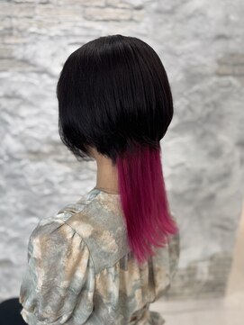 ラ ミューズ ヘアー(La mju:z hair) ピンクが際立つインナーカラー(s)