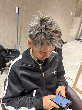 アップバング ホワイトメッシュ