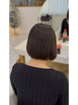 リアン 上尾店(Rien) 光で透けるショコラブラウン