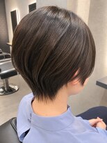 ソラヘアー(SORA hair)&nbsp;丸みショートボブ×襟足すっきりレイヤー　10代