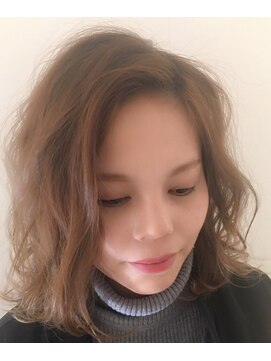 ロアールアオイ(LOAOL AOI) フェザーボブ