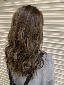 ボタニウム バイ アールサロン(BOTANIUM by RrSALON) 【BOTANIUM滝島】大人ハイライト×ホワイティベージュ