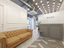 ☆受付待合☆広い空間でソファーも座り心地最高です♪【tocca天王寺/髪質改善/天王寺駅徒歩3分】