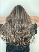 ブロッサム 朝霞台店(Blossom)&nbsp;外国人風/バレイヤージュ/ハイライトカラー/アッシュグレージュ