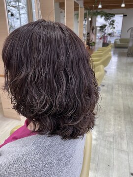 シュウ 安城店(Shu) ミディアムパーマ