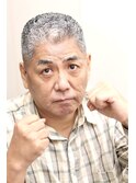 若く見せない年相応な刈り上げ下町アイロンパーマスタイル