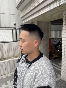 ウェルネス(Wellness) スキンフェード、フェード、ローフェード、ノーフェード