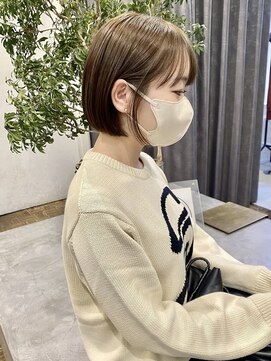 パークレーン アイス イヴェン(park lane ICI yeven) ミニボブ　ブリーチなしグレージュ　サイドバング　おくれ毛