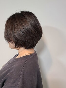 榮(Salon de 榮) ショートボブ
