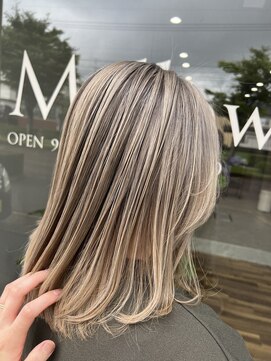 メロウ(Mellow) グレー系バレーヤージュ