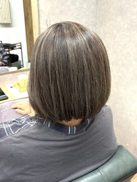 リベストバイジェービー 稲毛(li best. byjb) ホワイトグレージュ/チェリーブラウン/ミニウルフ[稲毛/稲毛駅]