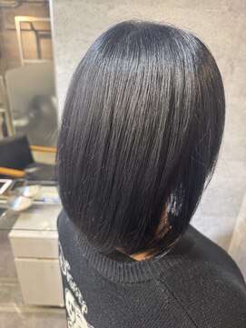 キャラ シャローネ 池袋(Chara Chalone) ボブ/ブルーブラック/水光肌カラー/洗練カラー/【たいし指名】