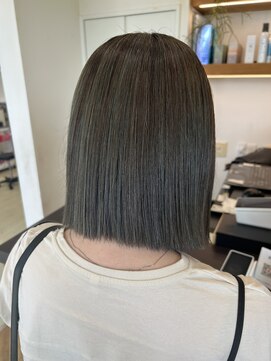 エンテ(en-te:) ボブ