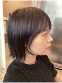 小顔効果抜群の顔まわりデザイン