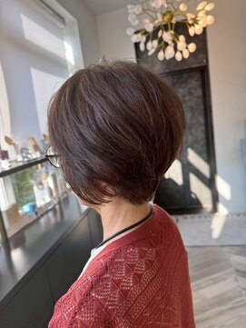 アース 浦和店(HAIR&MAKE EARTH) ふんわりショート
