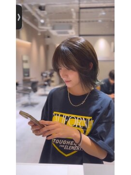 ロンド(Le rond) ボブ×フェイスレイヤー暗めカラーサーフカール暗めカラー