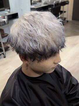 メンズサロン ガウディ 博多店(men's salon Gaudi) フォックスカラー×メンズマッシュ×スパイラルパーマ仕上げ