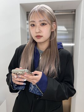 ハイトーンベージュ