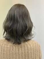 ケーアンドケー(K&K)&nbsp;【グレージュ×ハイライト】