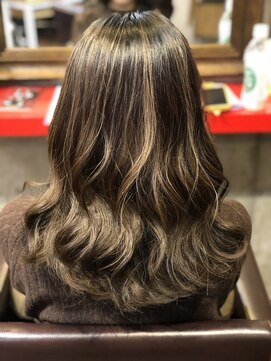 1+ アンプリュス(Unplus) バレイヤージュ