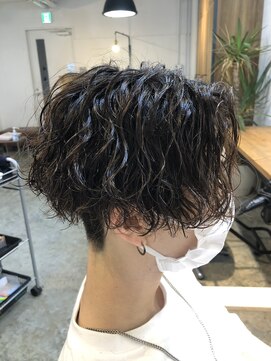 エルオム(EL.HOMME) 【YUKI】センターパート×ツイスパ