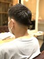 クロム(Chlom)&nbsp;ビジネスマンヘアからカジュアルヘアまで似合わせます#フェード