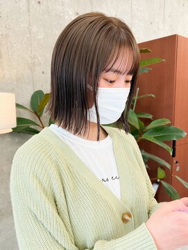 ノエ(noe) 切りっぱなしボブ×ブラウンベージュ