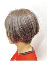 アテナナンバーナイン(ATENA No°9)&nbsp;お手入れ簡単ショートヘア