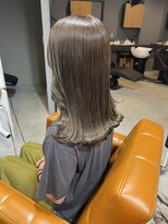 ライリー(riley)&nbsp;くすみベージュカラー