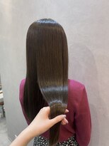 ロミバイリー(Romi by Lyee) グレージュ