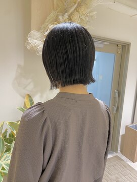 クーナバイトマト 横浜(Cuna by TOMTO) 【RYOUSUKE】前下がりボブ_切りっぱなしボブ_ぱつっとボブ