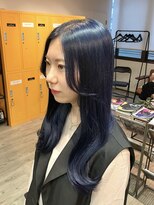 コワファースト長崎シャンプーボーイ 2nd(COIFF1RST 長崎 SHAMPOO BOY)&nbsp;長崎 韓国ヘア コリアンブルー ネイビーブルー ケアブリーチ