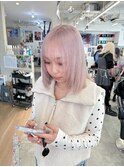 ホワイトピンクアッシュブロンド韓国ヘアハイトーン