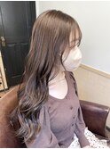 ココアベージュ