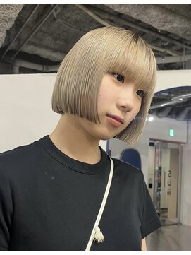 スイ(SUiii) ハイトーン ボブ