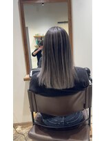 リフル 八王子(RIFULL)&nbsp;ハイライト　バレイヤージュ　脱白髪染め　ホワイトベージュ