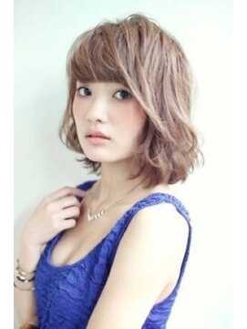 アルベロ(albero) ふんわり大人可愛いボブ×山崎愉美