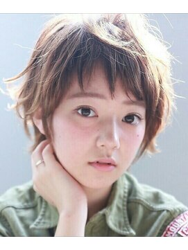 エイミー(Aimee) Aimee マッシュショート×ミントアッシュ