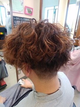 ウィット アンド ラファム Wit &La Famme ツイストパーマをソフトに3回ひねり