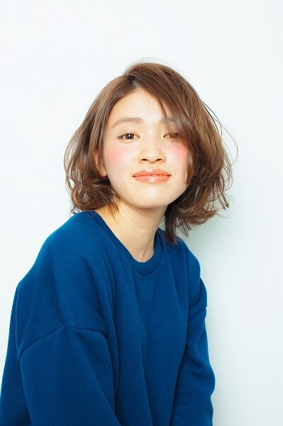 【初回限定】カット+AVEDAカラー＋Aujuaトリ-トメント￥10800
